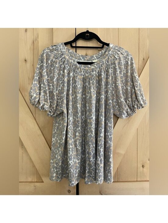 Tops - Cute Anthropology Top